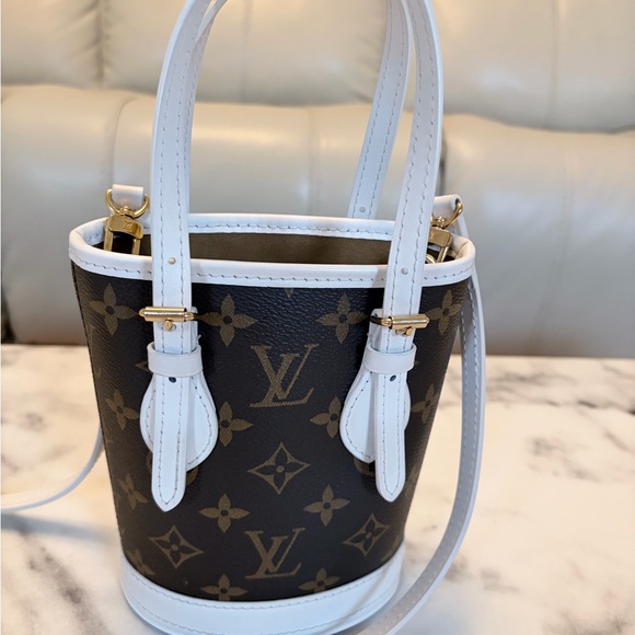 Authentic Louis Vuitton Monogram nano Match Bucket Bag - Picture 1 of 8